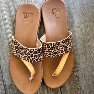 Reef Leopard Print Brown Tan Thong Sandals